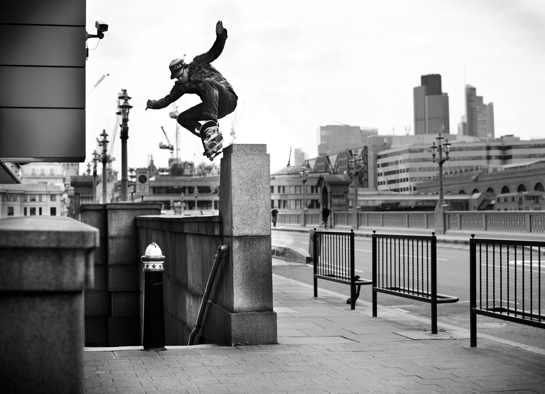 Yann_Horowitz_Wallie_Gap_GREY_LEX_KEMBERY