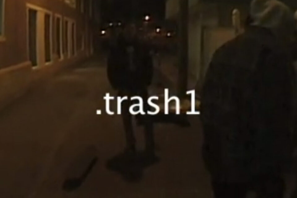 Bust Crew – trash1
