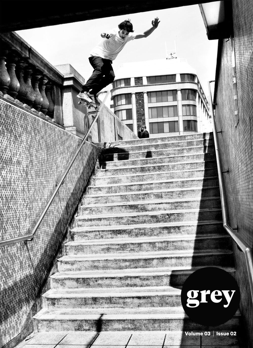 GREY_V3I2_COVER