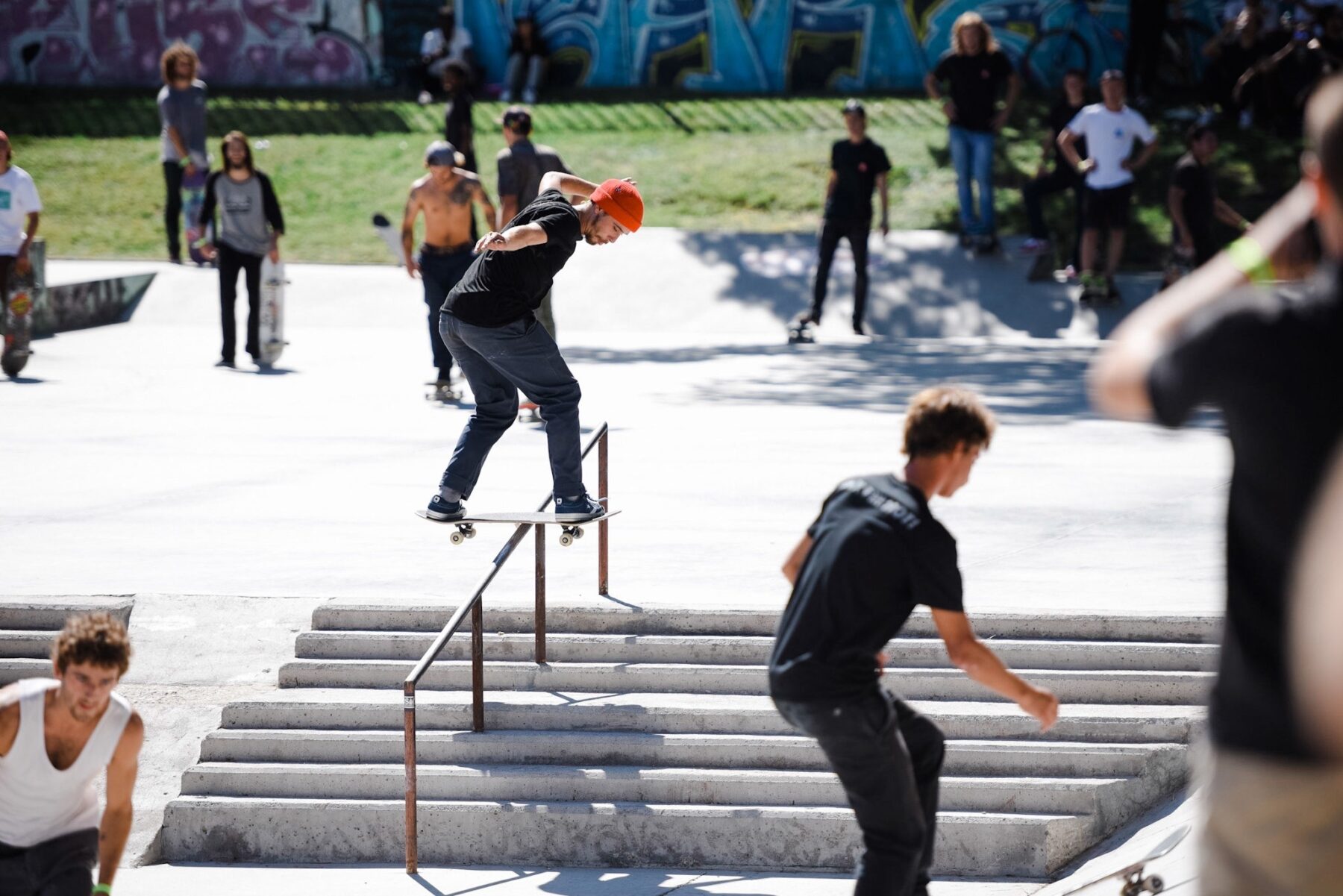 Harry-Lintell-Ollie-Over-To-Bs-Lipslide-Vans-Shop-Riot-Day-1-Madrid-September-2015-Photographer-Maksim-Kalanep