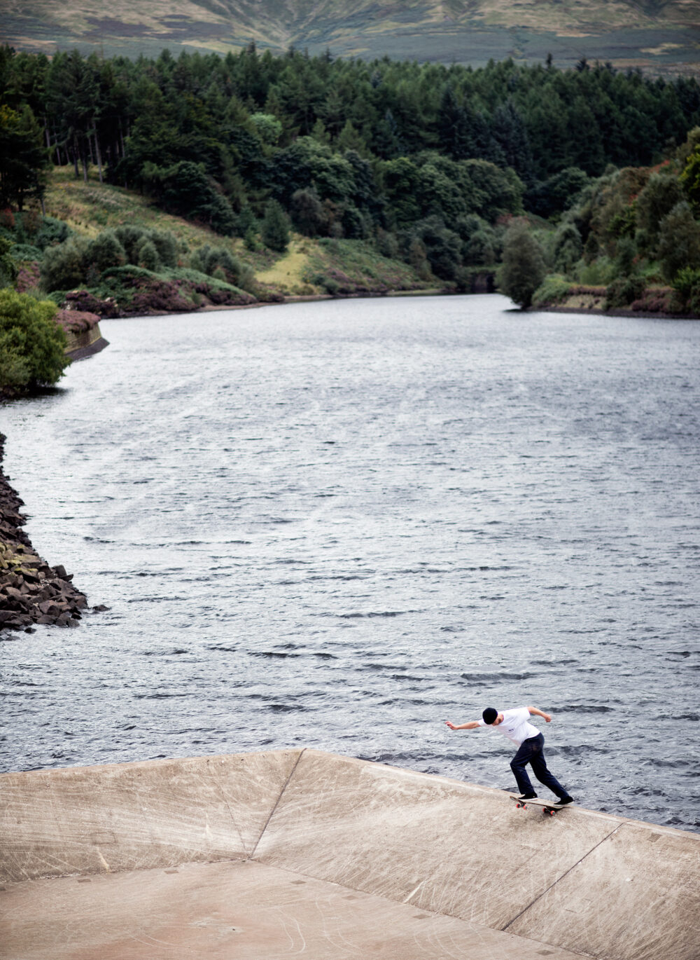 tom_day_backside_tailslide_holmfirth_grey_henry_kingsford_thumb