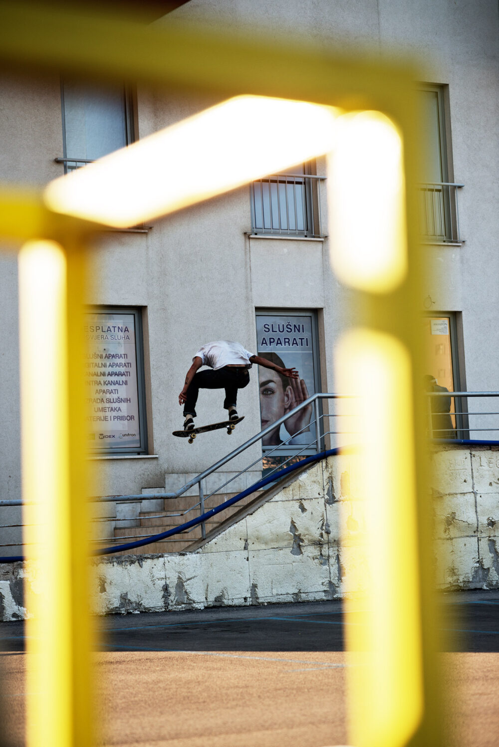 mikey_patrick_alley_oop_backside_180_pula_grey_henry_kingsford