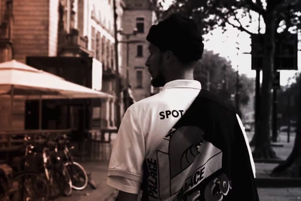 Pop Recycled 2014 – Grey
