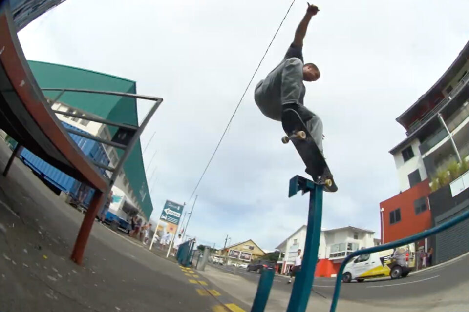 974 – Antiz Skateboards